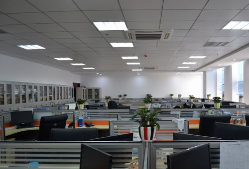 AI硬件賽道迎來開年重磅融資：AI眼鏡龍頭雷鳥創(chuàng)新獲10億元加持